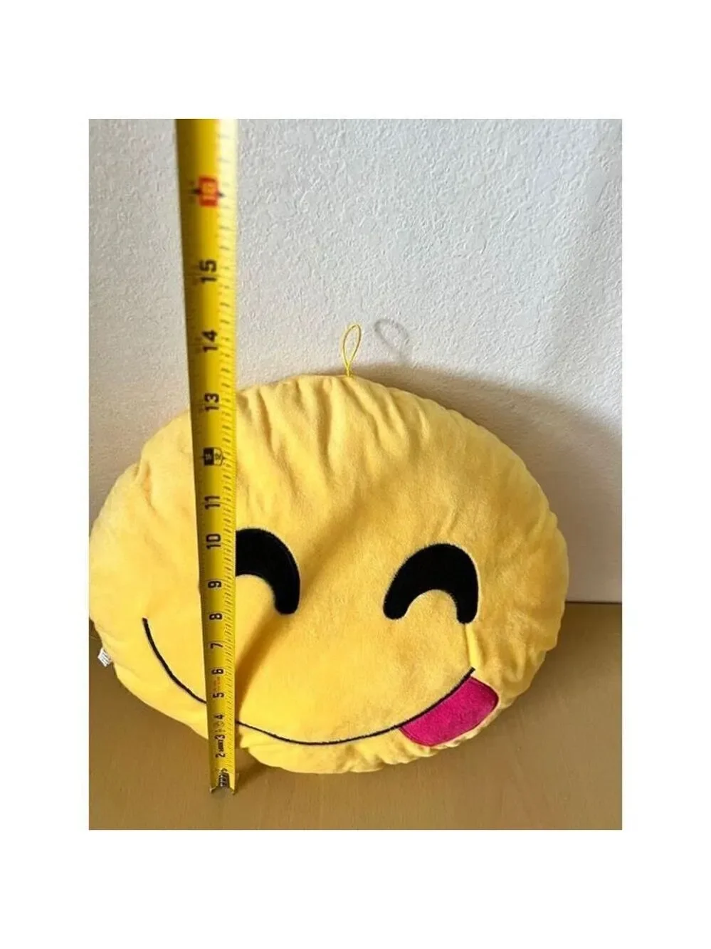 Emoji Yummy pillow
